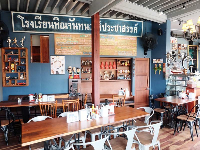 Roomquest Rimrabeang At Amphawa Esterno foto
