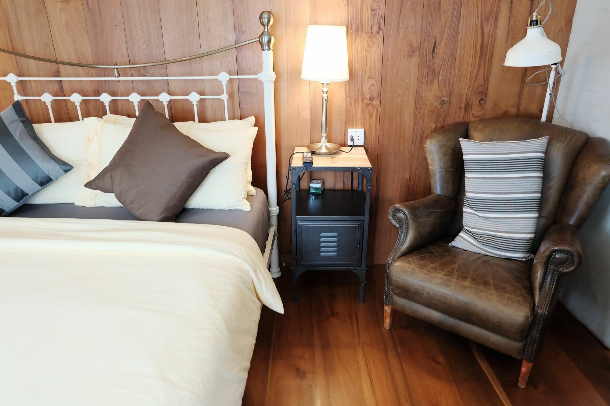 Roomquest Rimrabeang At Amphawa Esterno foto